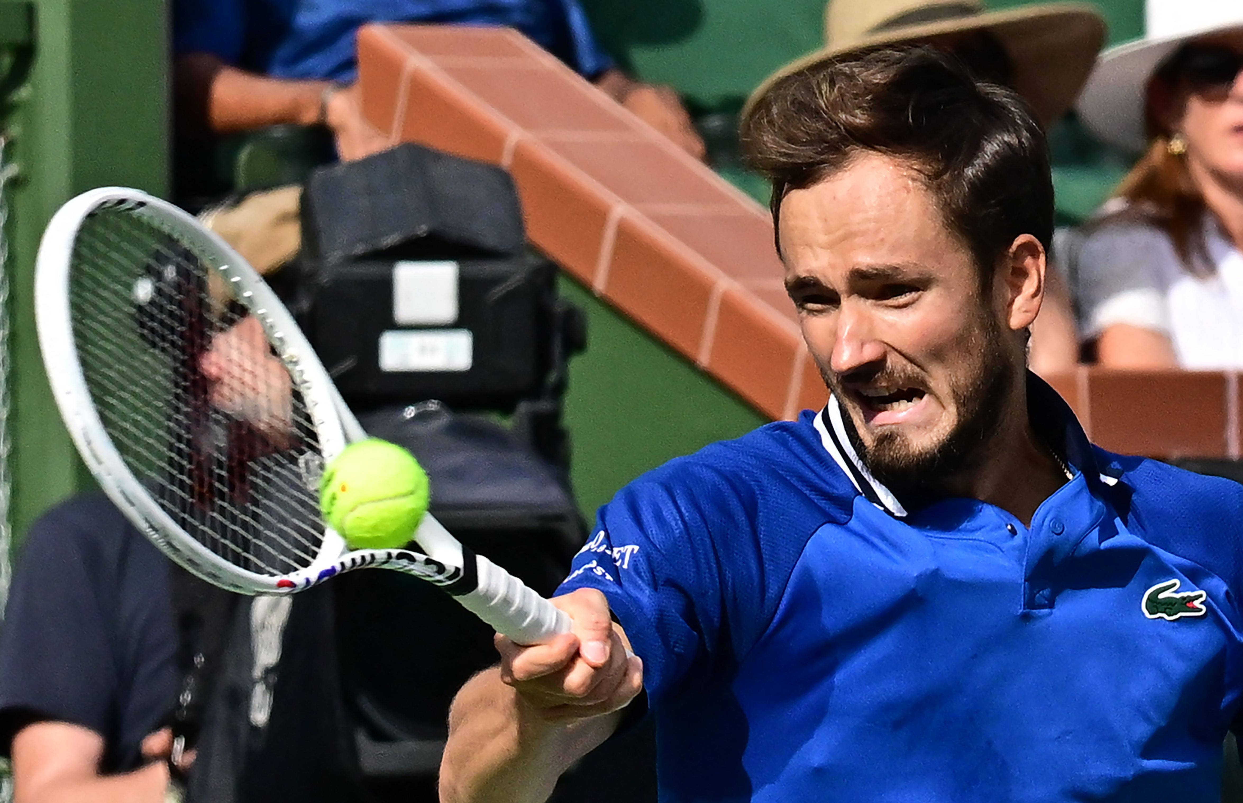 澳大利亚网球队横扫世界网球队,梅德韦杰夫统治全场的简单介绍 澳大利亚网球队横扫世界网球队,梅德韦杰夫统治全场的简单介绍