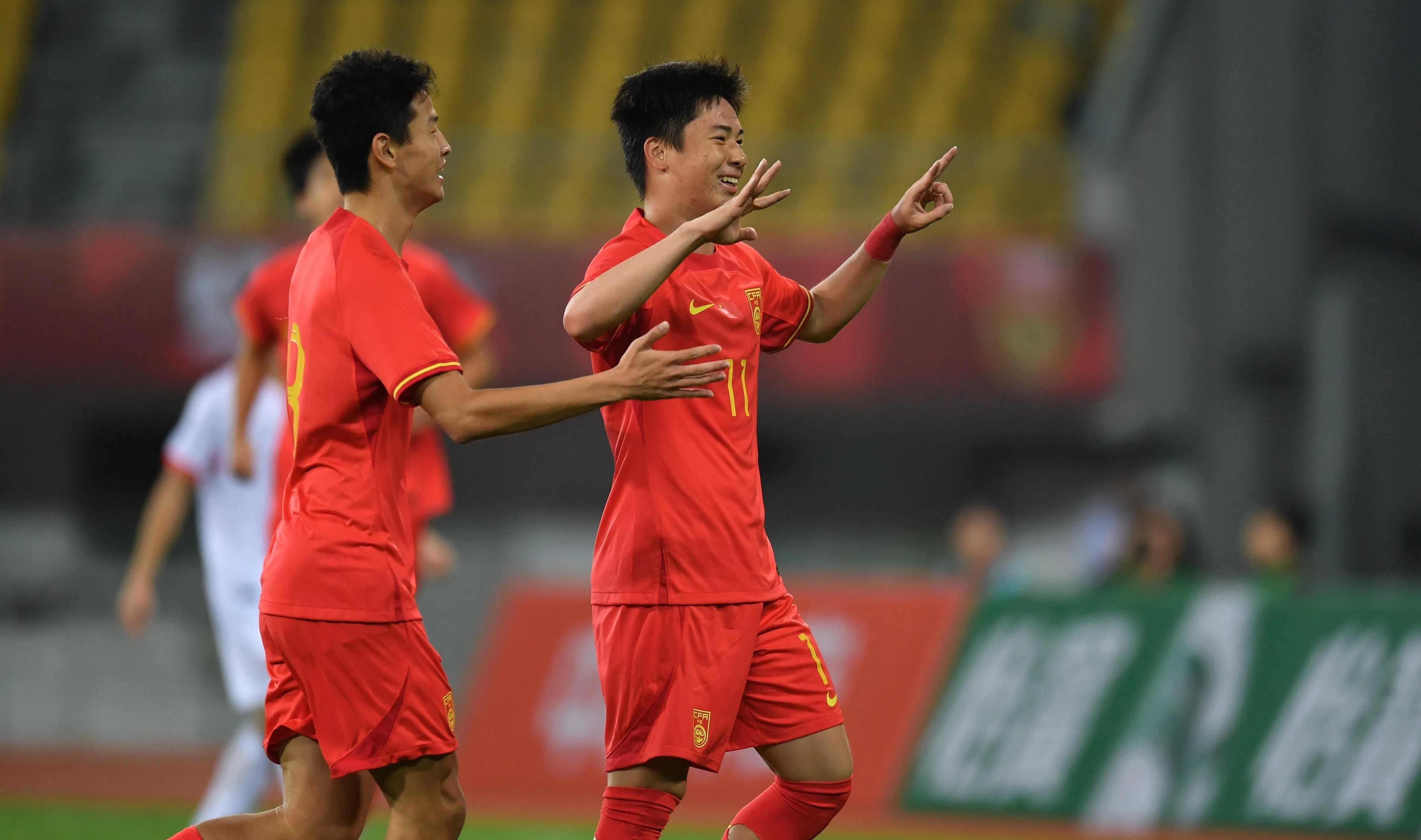 开云体育APP下载-本土球员崭露头角，为球队注入新的活力的简单介绍