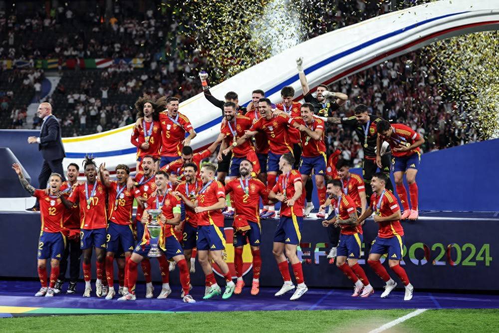 西班牙足球领头羊展现出强大的竞争力的简单介绍 西班牙足球领头羊展现出强大的竞争力的简单介绍