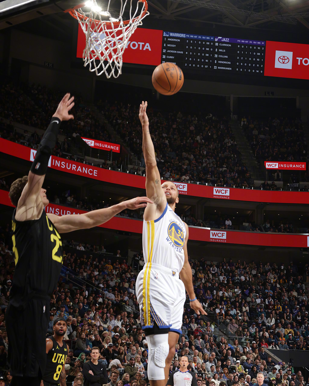 勇士客场胜活塞，斯蒂芬-库里单节+表现的简单介绍