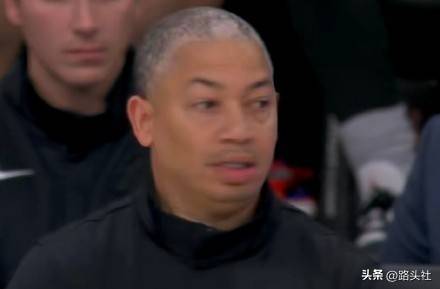 包含快船惨遭热火虐杀，伦纳德两辅无力挽回败局的词条