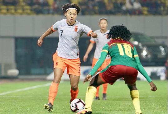 瑞典女子足球队喜获佳绩，成功晋级半决赛