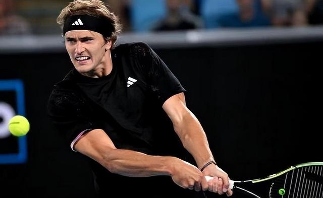 关于美网翻盘ATP总决赛，阿尔卡拉斯点燃赛场的信息