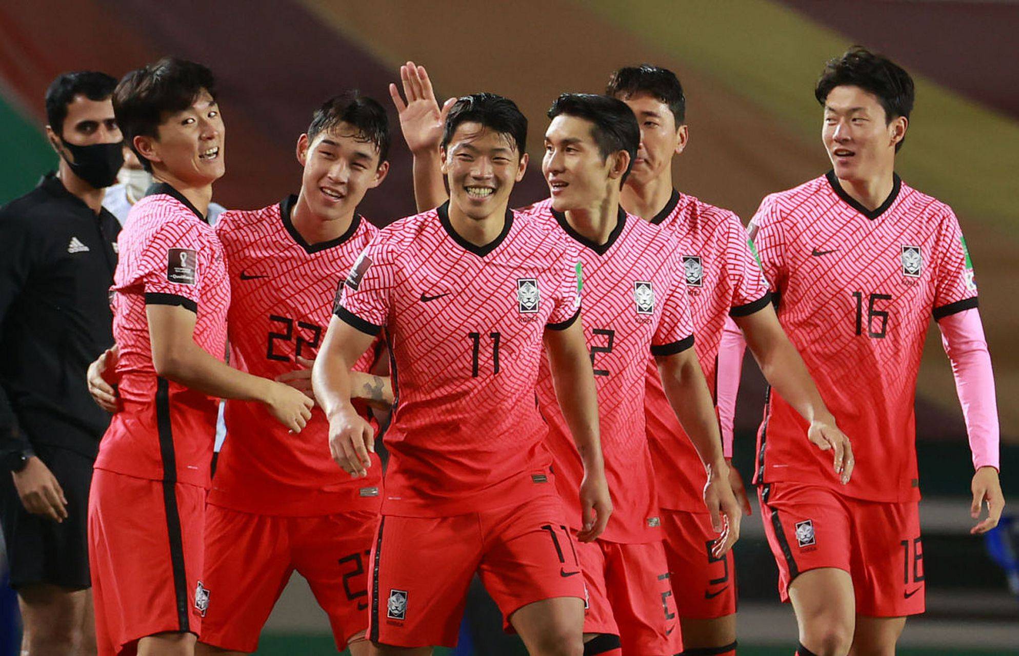 开云体育登录-韩国队完胜日本队，王皓刷新纪录