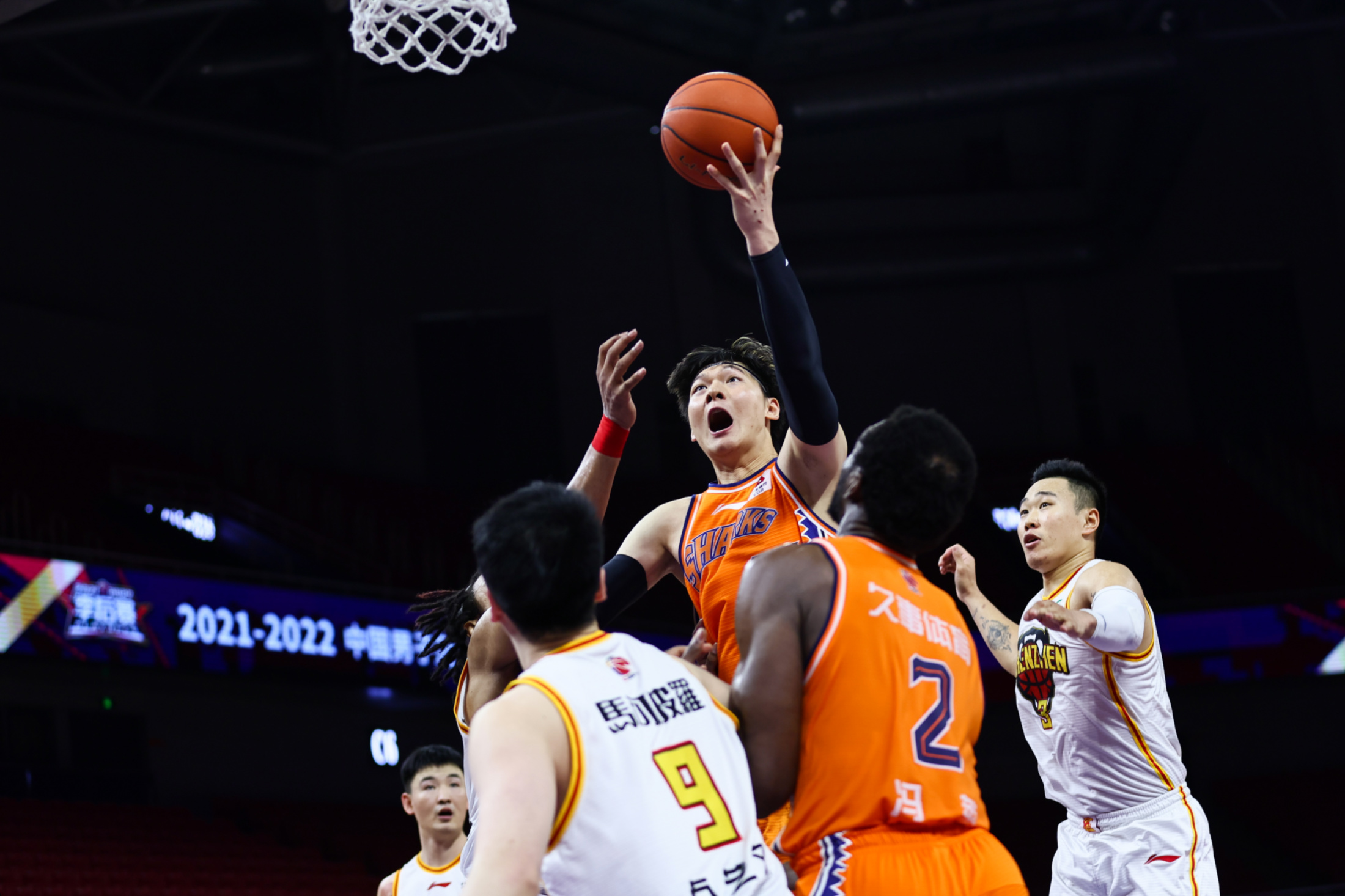 开云体育-四川队轻取山西队，王哲林带队取胜