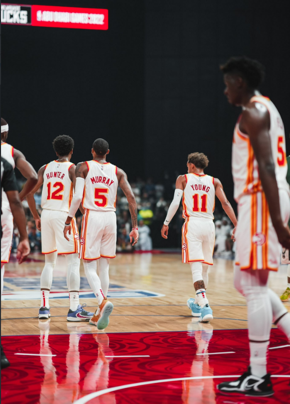 开云官网-年终总决赛险胜拉沃尔杯，穆雷惊艳四座的简单介绍