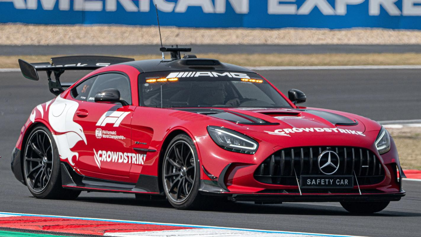 阿斯顿马丁碾压红牛车队，阿隆索高光表现的简单介绍