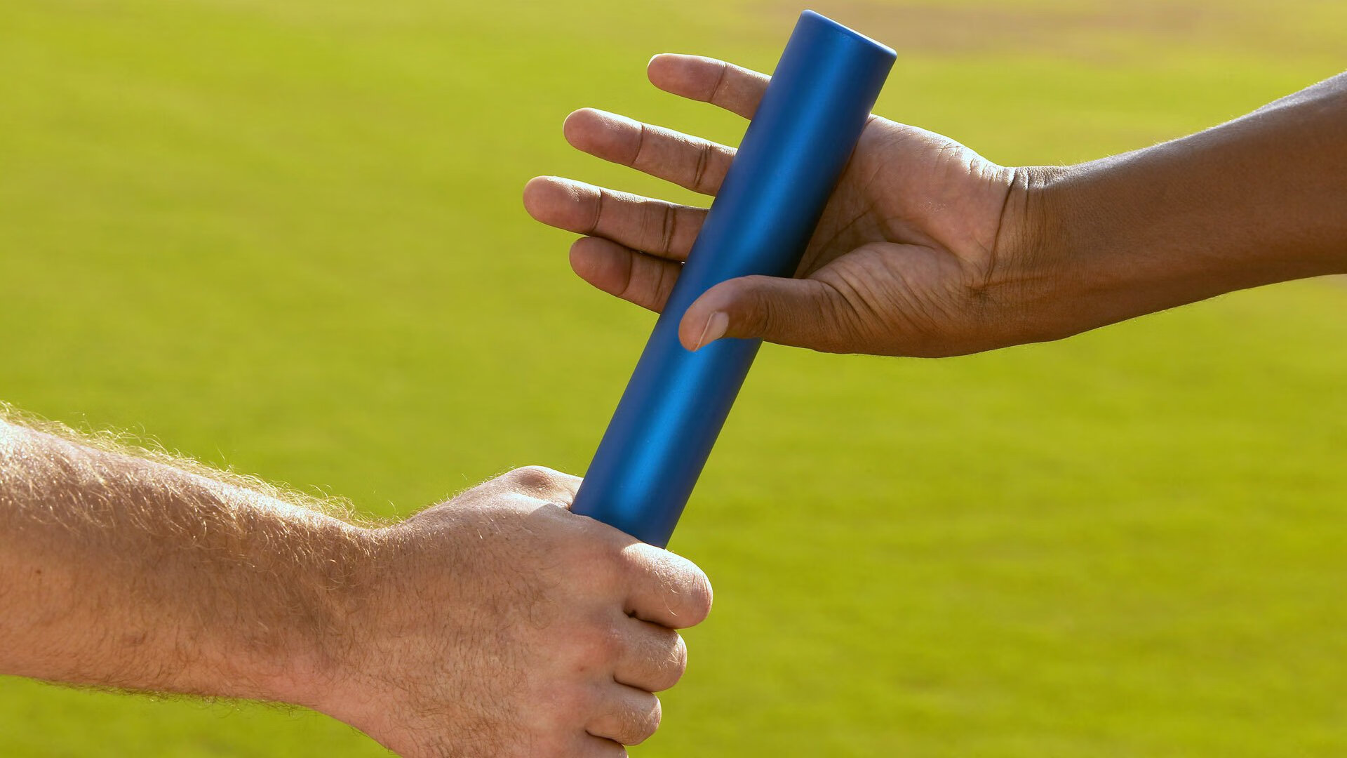 开云体育在线-欧冠淘汰赛之夜，塔图姆连续得分拉开差距