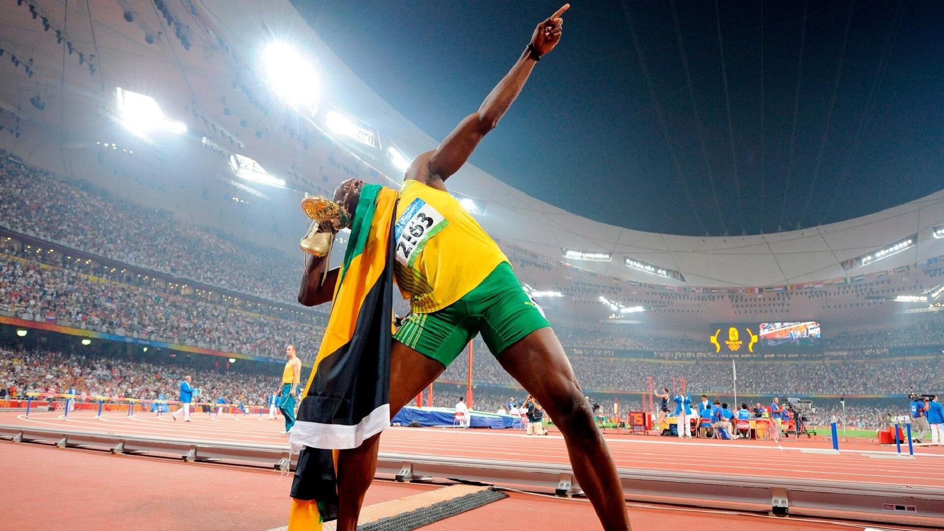 东决关键战之夜，克莱大场面先生，当压力成为燃料，传奇在聚光灯下铸就