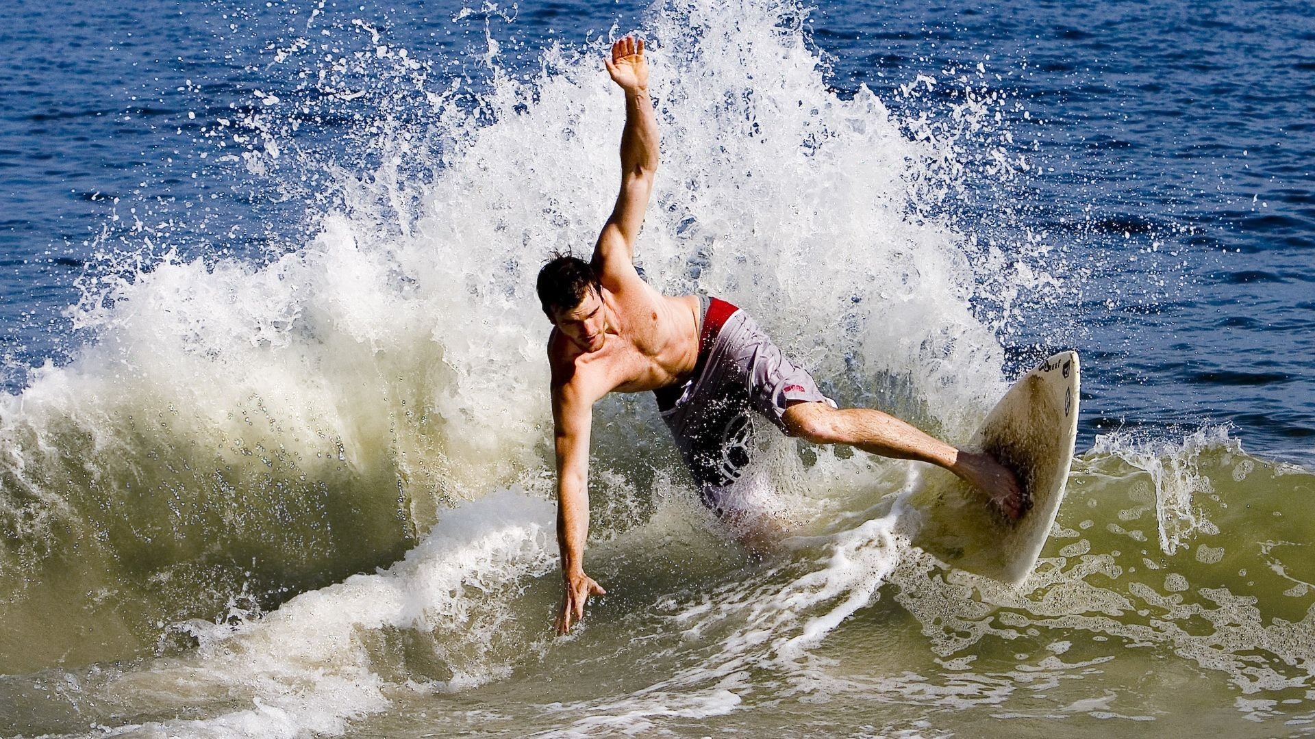 当宿命成为唯一的解，英格拉姆与那个无法被定义的夜晚